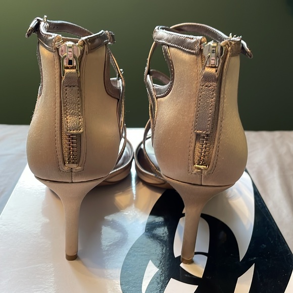 Nine West Get It Girl Peep Toe Heels - Picture 4 of 5